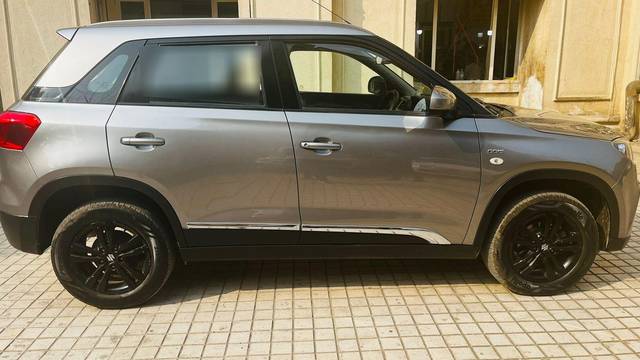https://images10.gaadi.com/usedcar_image/3648039/original/processed_img2903771__used_car_2903771_1698736198.jpg?imwidth=6401