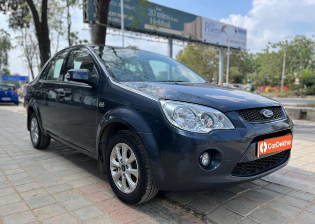 https://images10.gaadi.com/usedcar_image/3648099/original/processed_img2903802__used_car_2903802_1698737997.jpg?imwidth=6400