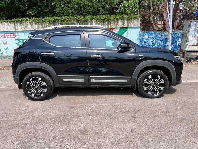 https://images10.gaadi.com/usedcar_image/3648104/original/processed_img2903806__used_car_2903806_1698738760.jpg?imwidth=6401