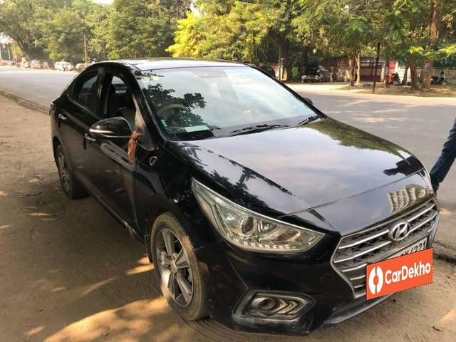 https://images10.gaadi.com/usedcar_image/3648178/original/processed_3ff97812-00c2-4c0b-b0b1-fde7c388e780.jpeg?imwidth=6400