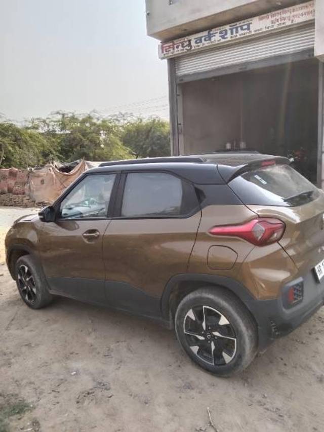 https://images10.gaadi.com/usedcar_image/3648204/original/processed_1f163c55-1bcd-4ba1-a555-6b7b55cc7572.jpg?imwidth=6402