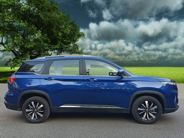 https://images10.gaadi.com/usedcar_image/3648365/original/img2903955__used_car_2903955_1702526202.jpg?imwidth=6401
