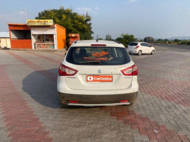 https://images10.gaadi.com/usedcar_image/3648434/original/processed_b3a622c8-4cc0-4fb9-a869-e2f91453d4ed.jpeg?imwidth=6401