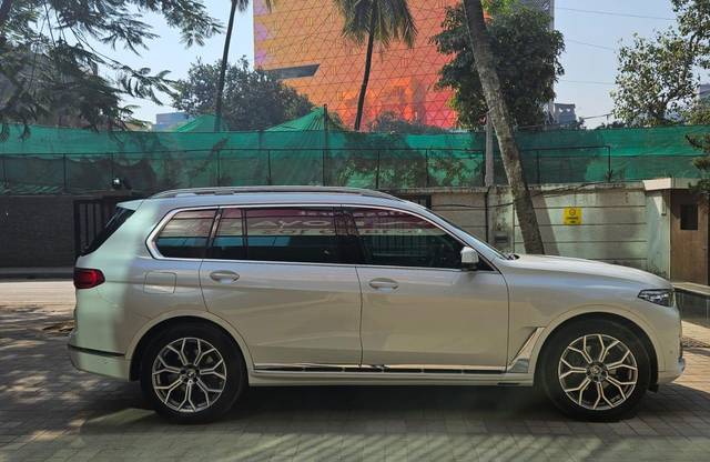 https://images10.gaadi.com/usedcar_image/3648458/original/processed_img2904012__usedcar_07eecb63_295d_4ca7_81a0_cf0a3dc3b42e_5731698749444_1698749452.jpg?imwidth=6401