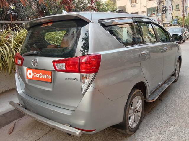 https://images10.gaadi.com/usedcar_image/3648527/original/processed_img2904065__used_car_2904065_1698750966.jpg?imwidth=6402