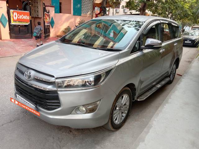 https://images10.gaadi.com/usedcar_image/3648527/original/processed_img2904065__used_car_2904065_1698750977.jpg?imwidth=6400