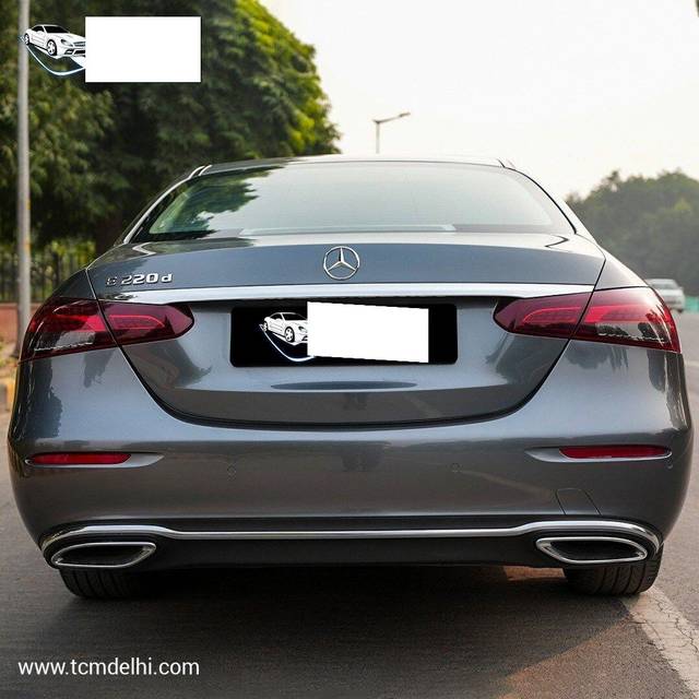 https://images10.gaadi.com/usedcar_image/3648582/original/processed_img2904097__used_car_2904097_1700118508.jpg?imwidth=6401