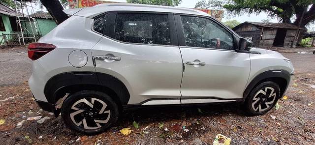https://images10.gaadi.com/usedcar_image/3648697/original/processed_326a8ad9-9991-4fa9-855f-ed0c44ba0244.jpg?imwidth=6401