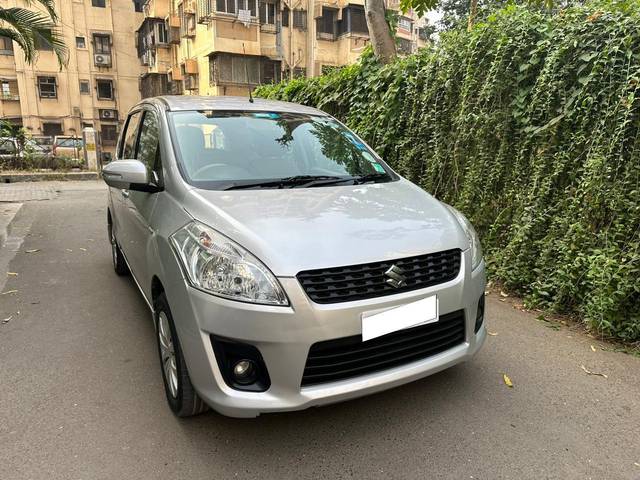 https://images10.gaadi.com/usedcar_image/3648711/original/processed_img2904176__usedcar_whatsappimage2023_11_07at34843pm_2904176_1699360445.jpeg?imwidth=6401