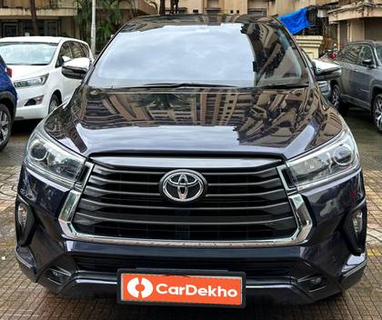 Toyota Innova Crysta 2.4 ZX 7 STR AT Toyota Innova Crysta 2.4 ZX 7 STR AT