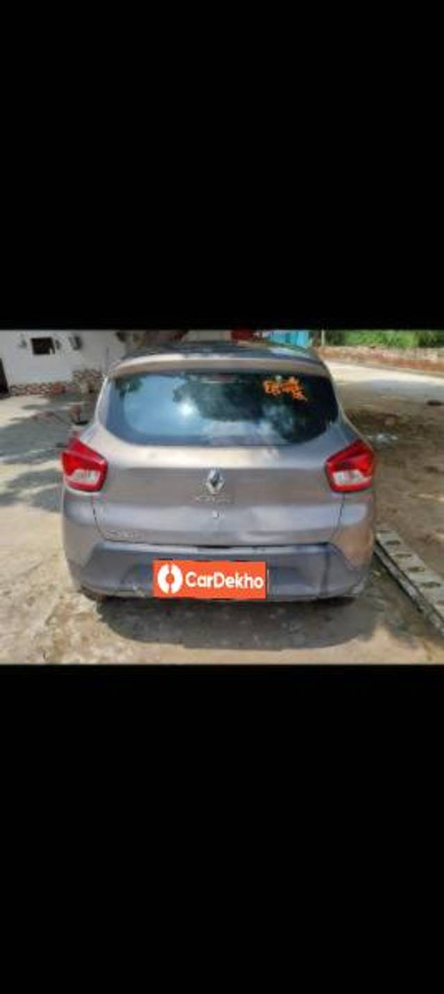 https://images10.gaadi.com/usedcar_image/3648897/original/processed_b8b9f9cc-b775-4fa7-9c95-98bd1f9f1f60.jpg?imwidth=6401