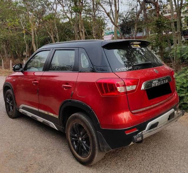 https://images10.gaadi.com/usedcar_image/3648974/original/processed_de28dd32-9d65-4b39-8cf3-2604bccb9d8c.jpg?imwidth=6402