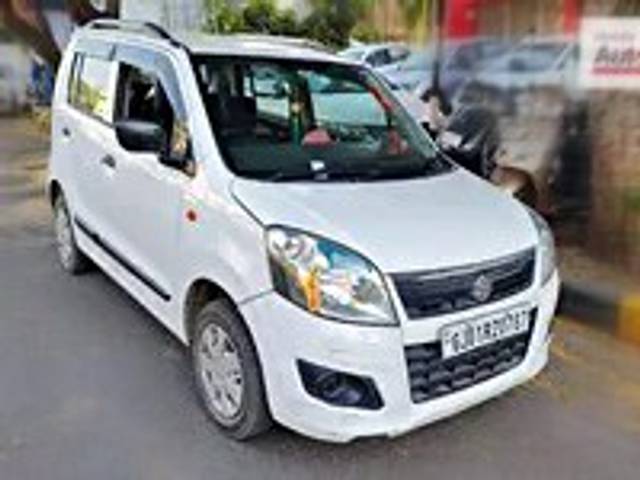 https://images10.gaadi.com/usedcar_image/3649178/original/img3649178__replace_img_6541f13ad4c32_1698820410.png?imwidth=6400