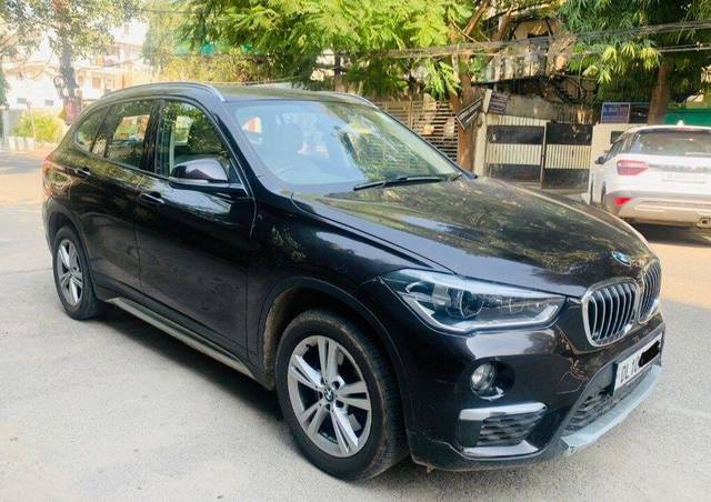 https://images10.gaadi.com/usedcar_image/3649193/original/processed_img2904366__used_car_2904366_1698777835.jpg?imwidth=6400