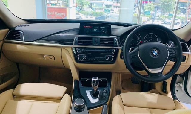 https://images10.gaadi.com/usedcar_image/3649208/original/img2904367__used_car_2904367_1698779169.jpg?imwidth=6402