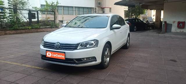 https://images10.gaadi.com/usedcar_image/3649373/original/processed_51024f4c-fa58-49b4-a59b-6509e34031e9.jpg?imwidth=6400
