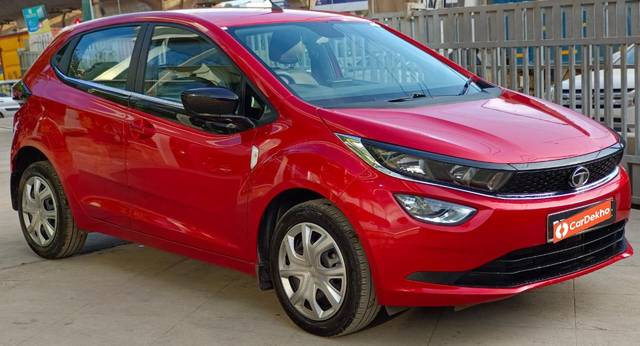 https://images10.gaadi.com/usedcar_image/3649411/original/processed_img2904419__usedcar_whatsappimage2023_11_02at43428pm_1__2904419_1699000202.jpeg?imwidth=6400