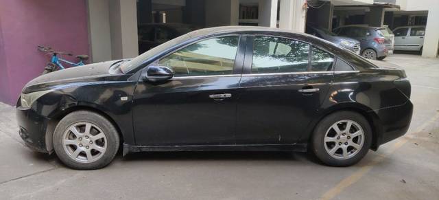 https://images10.gaadi.com/usedcar_image/3649447/original/25__VCC_IMG_1698205814451_1809525_95_1698205963.jpg?imwidth=6401