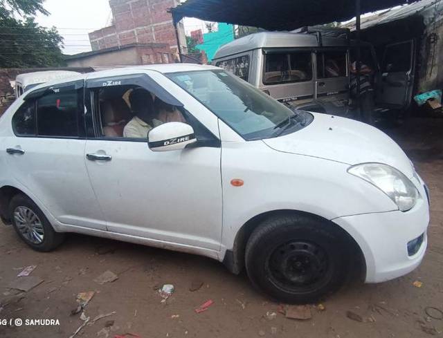 https://images10.gaadi.com/usedcar_image/3649459/original/processed_8a479fe5-19d0-4020-8719-7ed69fb9cdab.jpg?imwidth=6402