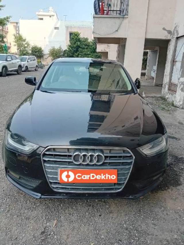 https://images10.gaadi.com/usedcar_image/3649476/original/processed_1dfb5d13-08f6-4867-a3b0-081b9eaedbc3.jpg?imwidth=6402