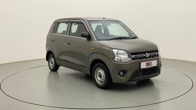 https://images10.gaadi.com/usedcar_image/3649528/original/9239dfe4-9af3-49d4-9169-112e04c0da79__42.jpg?imwidth=6400