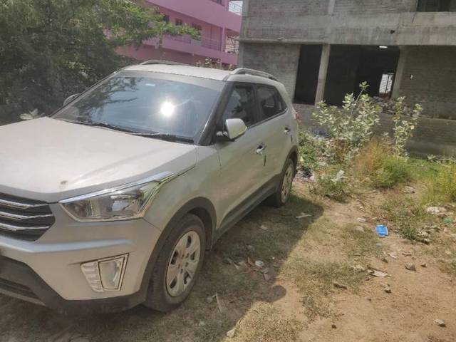 https://images10.gaadi.com/usedcar_image/3649544/original/processed_d4bab961-7eb8-4182-8c5d-cc196ad65b05.jpg?imwidth=6402