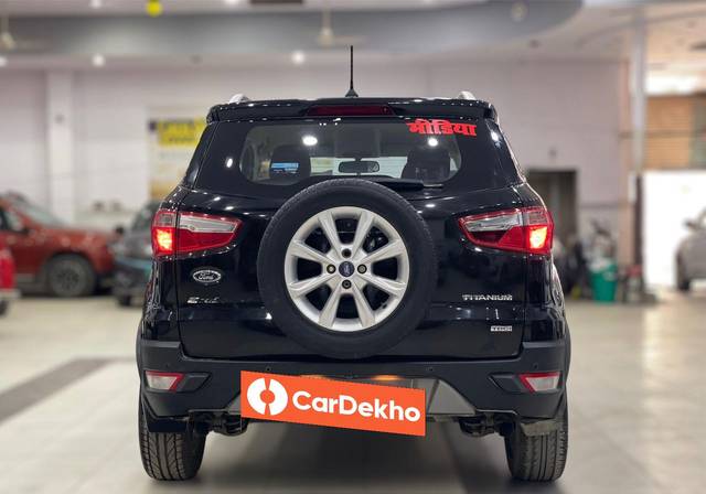 https://images10.gaadi.com/usedcar_image/3649586/original/processed_img2904493__used_car_2904493_1698820576.jpg?imwidth=6402