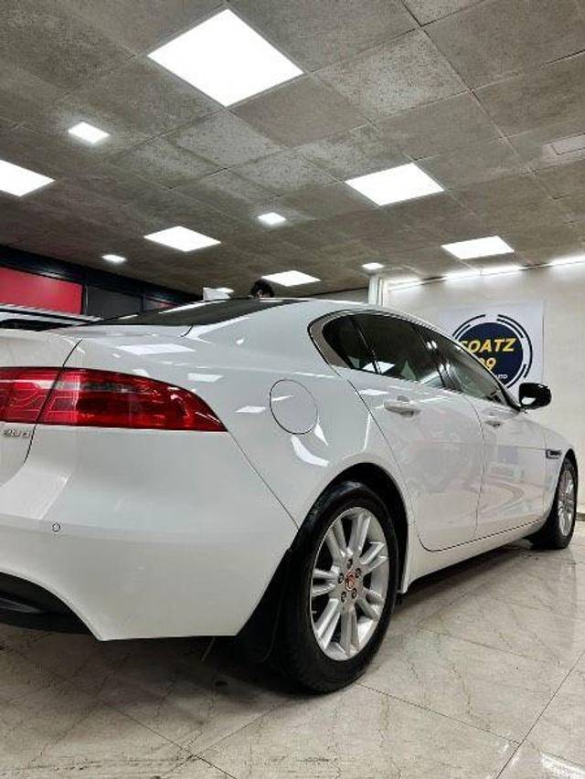 https://images10.gaadi.com/usedcar_image/3649649/original/processed_78bf73ea-607d-4eb0-93c7-2c4b8cb07333.jpeg?imwidth=6401