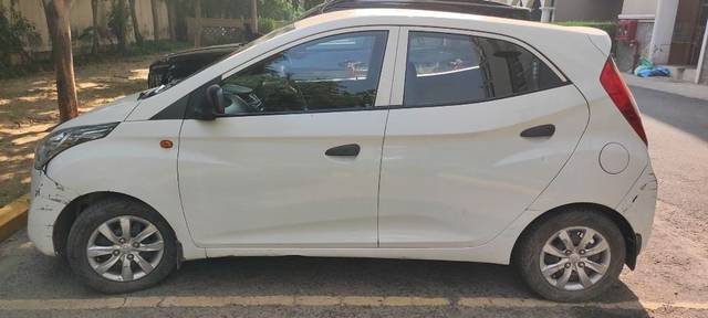https://images10.gaadi.com/usedcar_image/3649703/original/25__VCC_IMG_1698212371397_1809577_95_1698212570.jpg?imwidth=6401