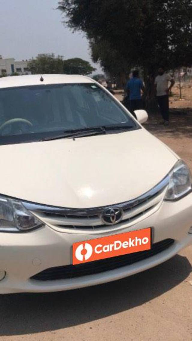 https://images10.gaadi.com/usedcar_image/3649883/original/processed_bcf2cef0-32af-4a2a-909e-707b590e43bb.jpeg?imwidth=6400