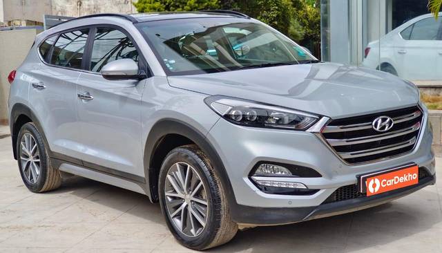 https://images10.gaadi.com/usedcar_image/3649953/original/processed_img2904677__usedcar_whatsappimage2023_11_02at10907pm_2904677_1699000410.jpeg?imwidth=6400