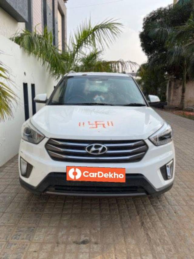 https://images10.gaadi.com/usedcar_image/3649977/original/processed_6c0b120e-fdcb-4538-86db-048fcbaf8868.jpg?imwidth=6400