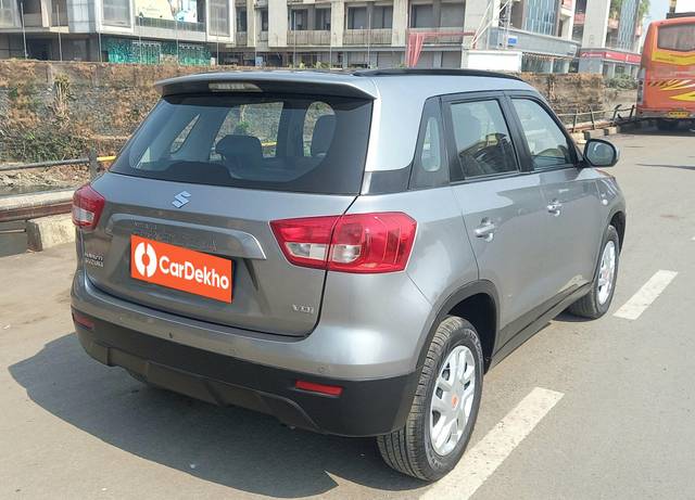 https://images10.gaadi.com/usedcar_image/3649983/original/processed_img2904695__used_car_2904695_1698833538.jpg?imwidth=6402