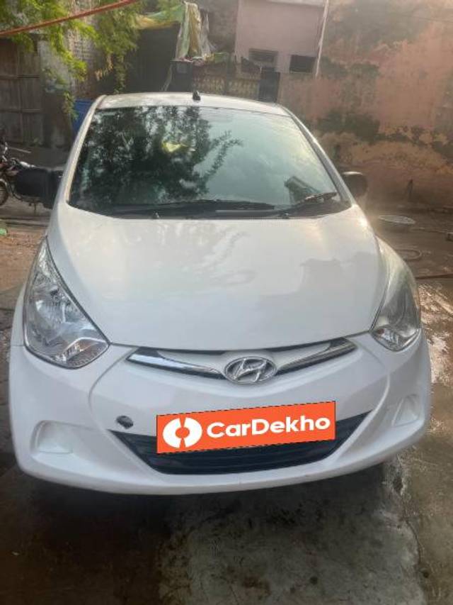 https://images10.gaadi.com/usedcar_image/3649996/original/processed_f22ff231-a857-40e9-b616-eb8786b619de.jpg?imwidth=6400