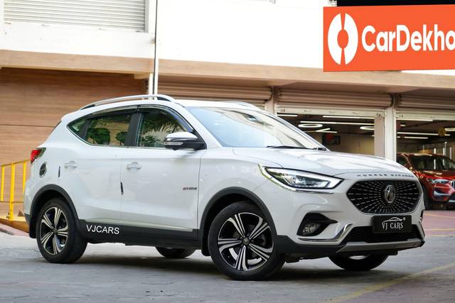 https://images10.gaadi.com/usedcar_image/3650104/original/processed_img2904761__usedcar_dsc05448_01_copy_62791698836907_1698836961.jpeg?imwidth=6400