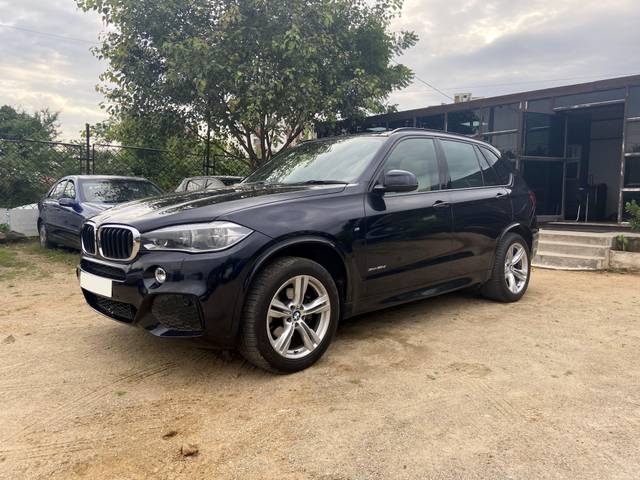 https://images10.gaadi.com/usedcar_image/3650106/original/processed_img2904763__usedcar_2_2021698837205_1698837267.jpg?imwidth=6400