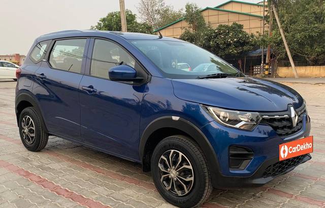 https://images10.gaadi.com/usedcar_image/3650141/original/processed_img2904783__used_car_2904783_1698838143.jpg?imwidth=6400