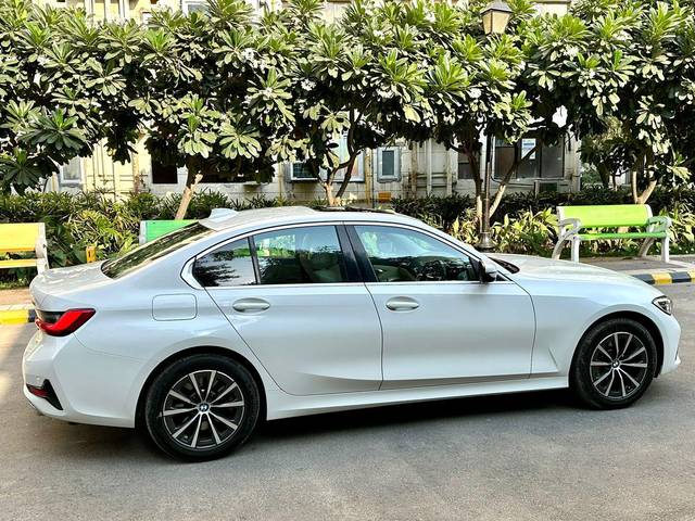 https://images10.gaadi.com/usedcar_image/3650234/original/processed_img2904842__used_car_2904842_1698841363.jpg?imwidth=6402