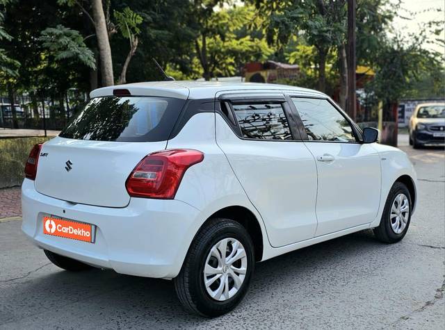 https://images10.gaadi.com/usedcar_image/3650738/original/processed_img2905076__used_car_2905076_1698859160.jpg?imwidth=6402