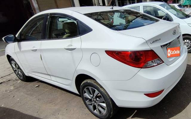https://images10.gaadi.com/usedcar_image/3650952/original/processed_7497210d-e052-4326-8b8f-9d4726bd209b.jpg?imwidth=6400