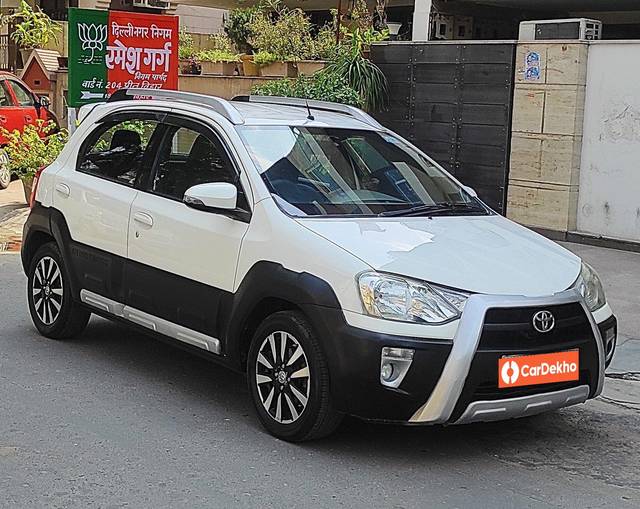 https://images10.gaadi.com/usedcar_image/3651268/original/processed_img2905275__used_car_2905275_1698906972.jpg?imwidth=6400