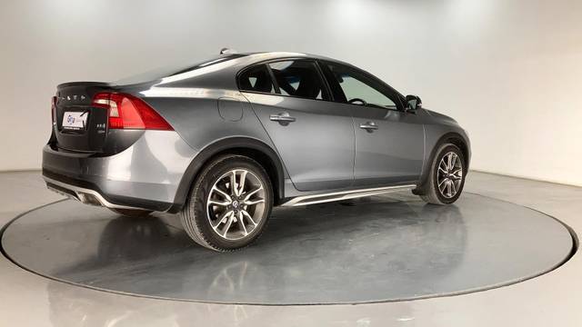 https://images10.gaadi.com/usedcar_image/3651273/original/processed_img2905279__usedcar_v13_276591698907013_1698907022.jpg?imwidth=6402