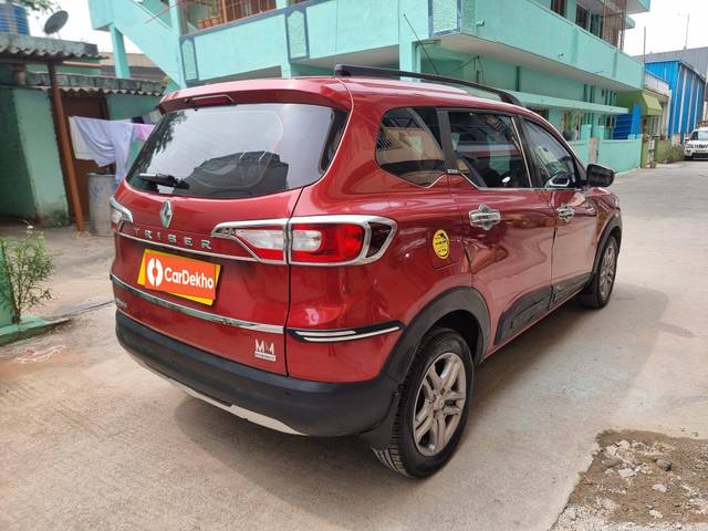 https://images10.gaadi.com/usedcar_image/3651297/original/processed_img2905291__used_car_2905291_1698909336.jpg?imwidth=6402