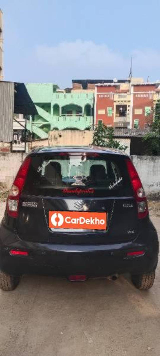 https://images10.gaadi.com/usedcar_image/3651316/original/processed_c218c0a5-188a-476a-8b56-a87d93d57fba.jpg?imwidth=6402