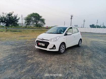 Hyundai Grand i10 Sportz Hyundai Grand i10 Sportz