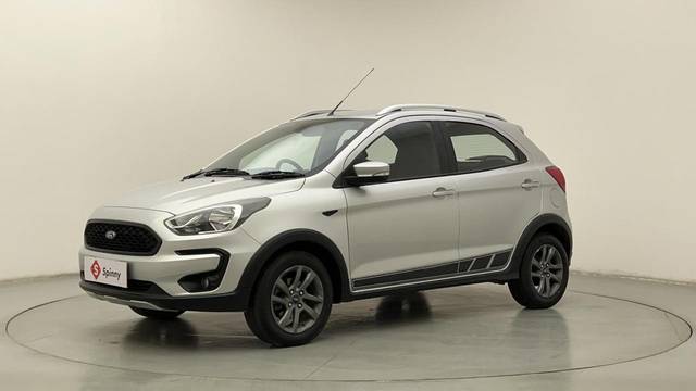 https://images10.gaadi.com/usedcar_image/3652010/original/DdbWqZ71SUObyrV6kPvOBg__file.JPG?imwidth=6400