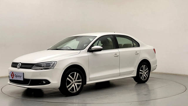 https://images10.gaadi.com/usedcar_image/3652107/original/CL0c8XtzSiCll7nPJS5S0g__file?imwidth=6400