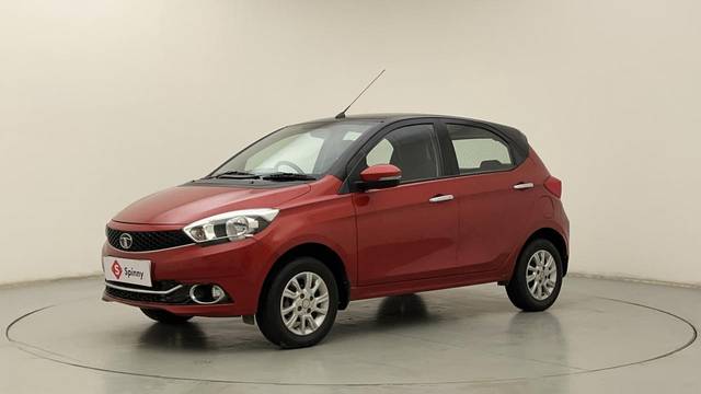 https://images10.gaadi.com/usedcar_image/3652132/original/5SxUK0iGQ9OvyDdDqjMmWQ__file.JPG?imwidth=6400