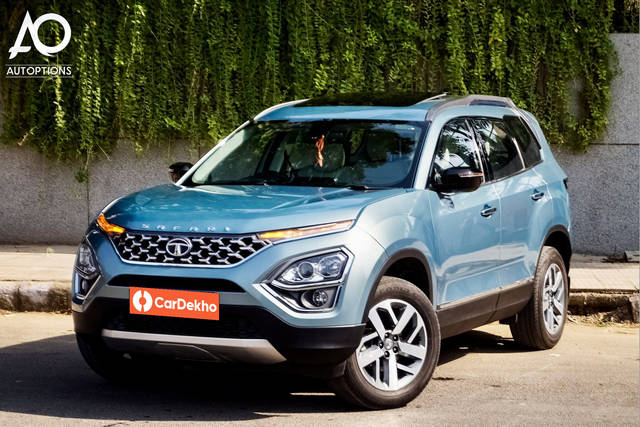 https://images10.gaadi.com/usedcar_image/3652156/original/processed_img2906076__used_car_2906076_1698913194.png?imwidth=6402