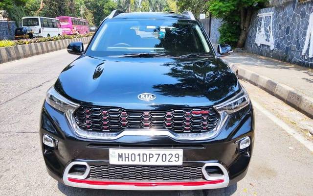 https://images10.gaadi.com/usedcar_image/3652378/original/processed_img2906225__used_car_2906225_1698920093.jpg?imwidth=6400